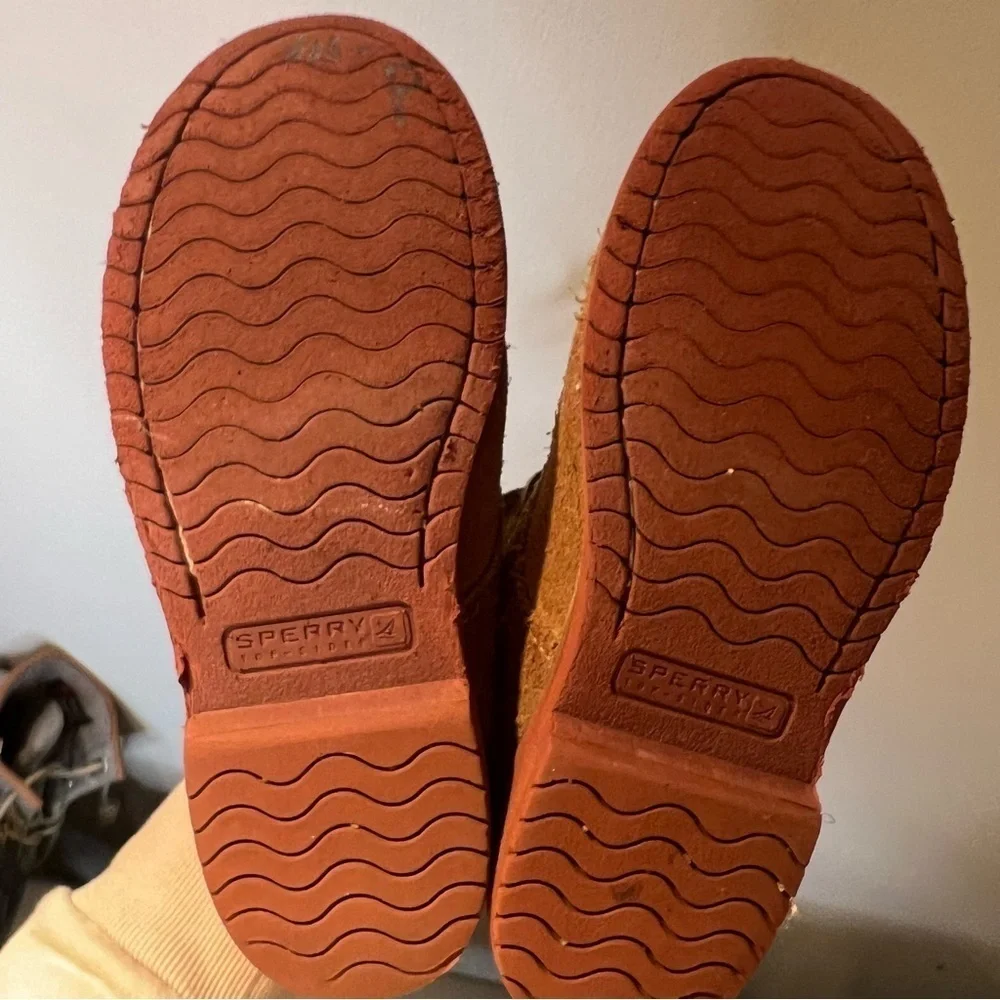 Sperry shoes top-sider Boys size 1.5 suede